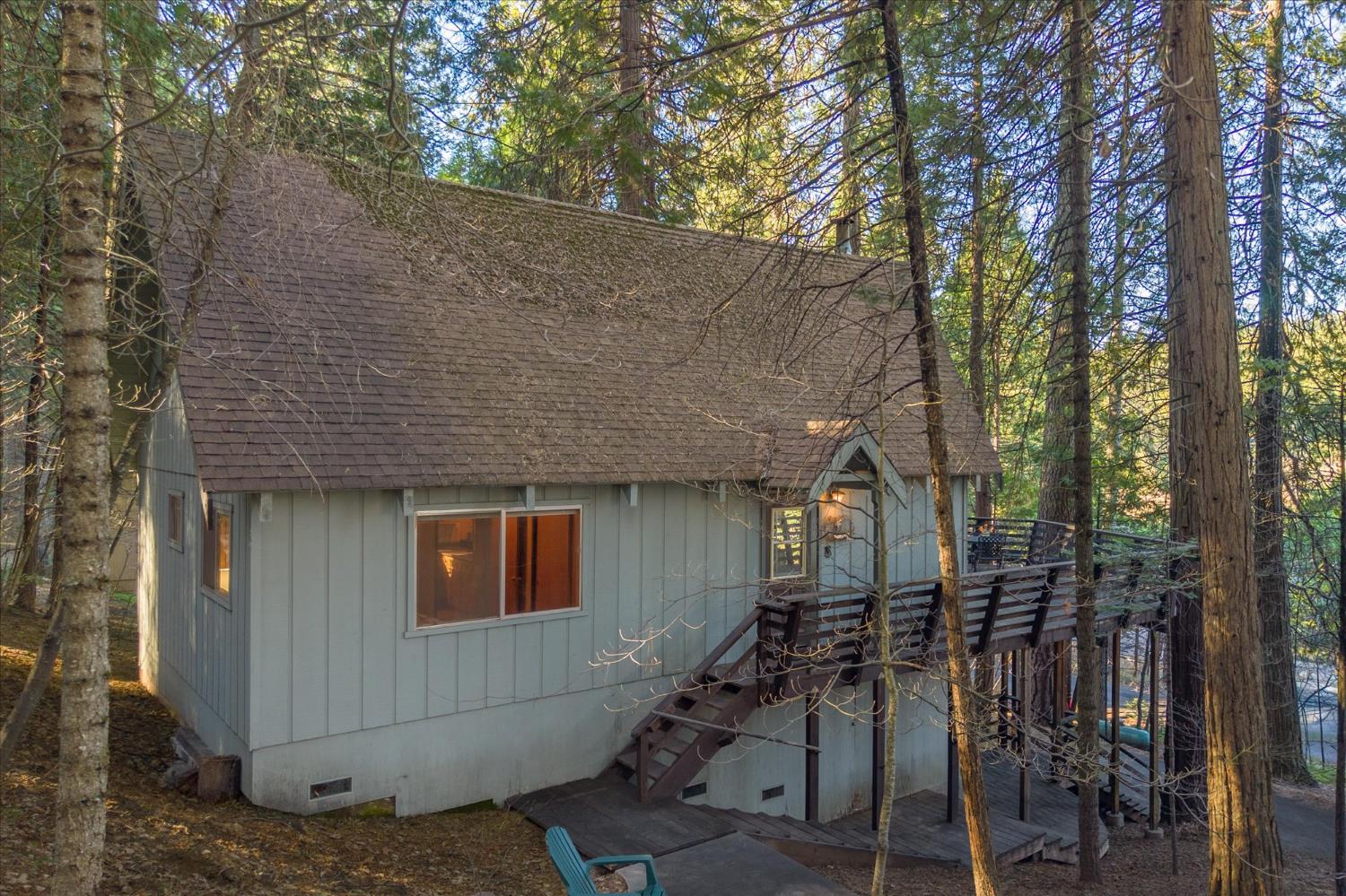 2253 Meadow Drive