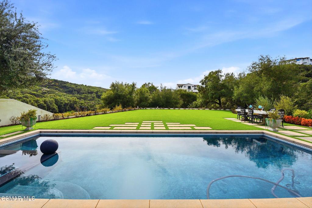 2691 Country Ridge Road