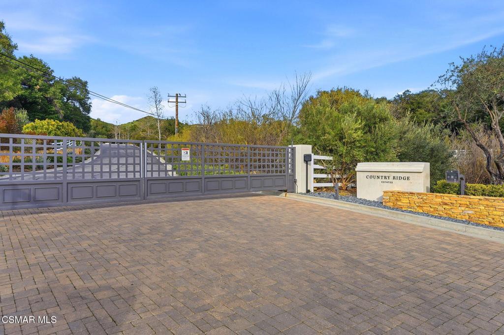 2691 Country Ridge Road