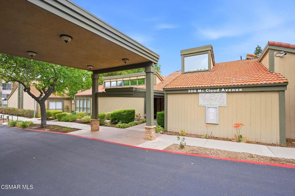 460 Arbor Lane Court 202