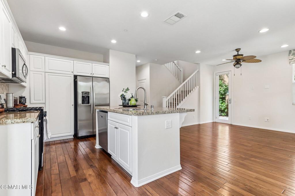 2922 Encina Lane