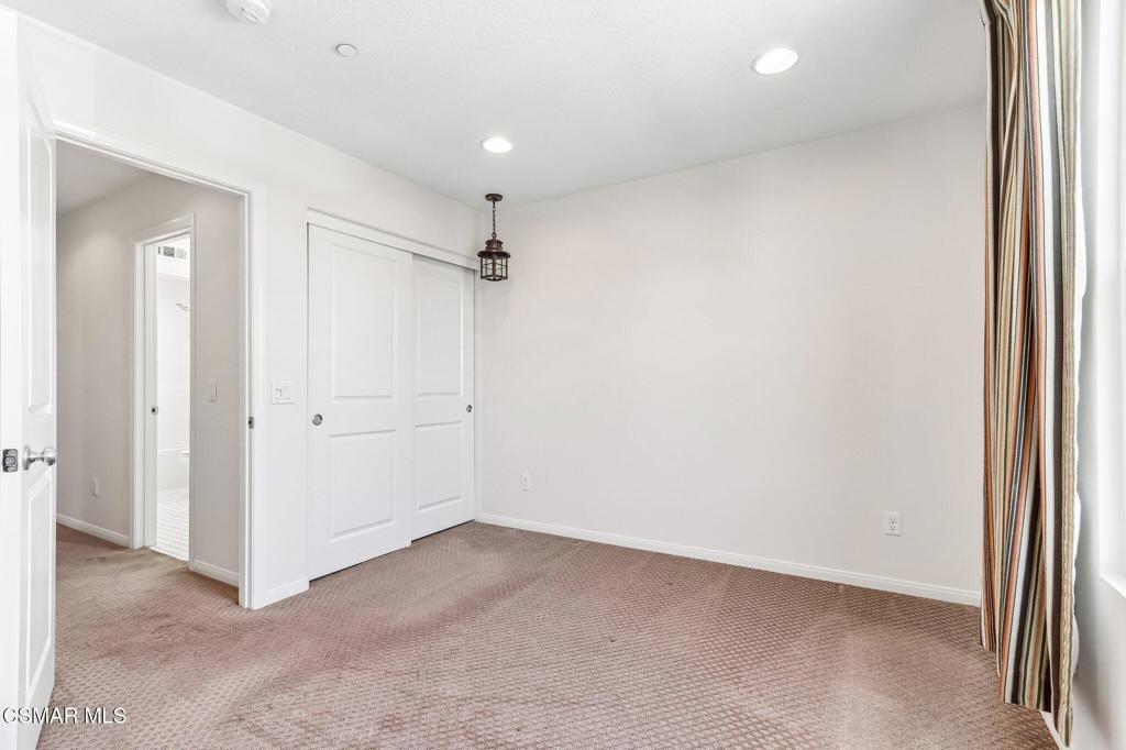 2922 Encina Lane