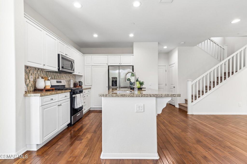 2922 Encina Lane