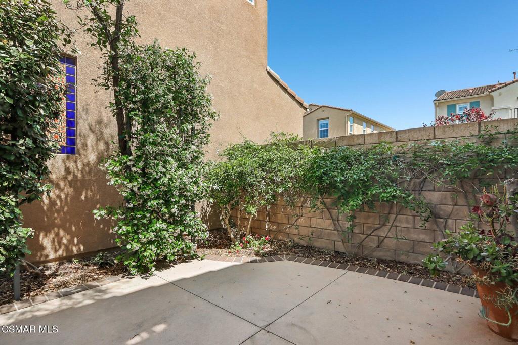 2922 Encina Lane