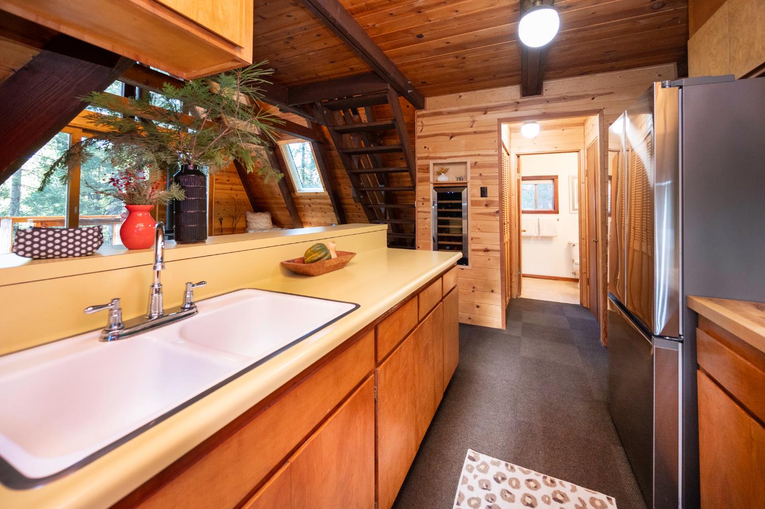 3426 Fawn Circle