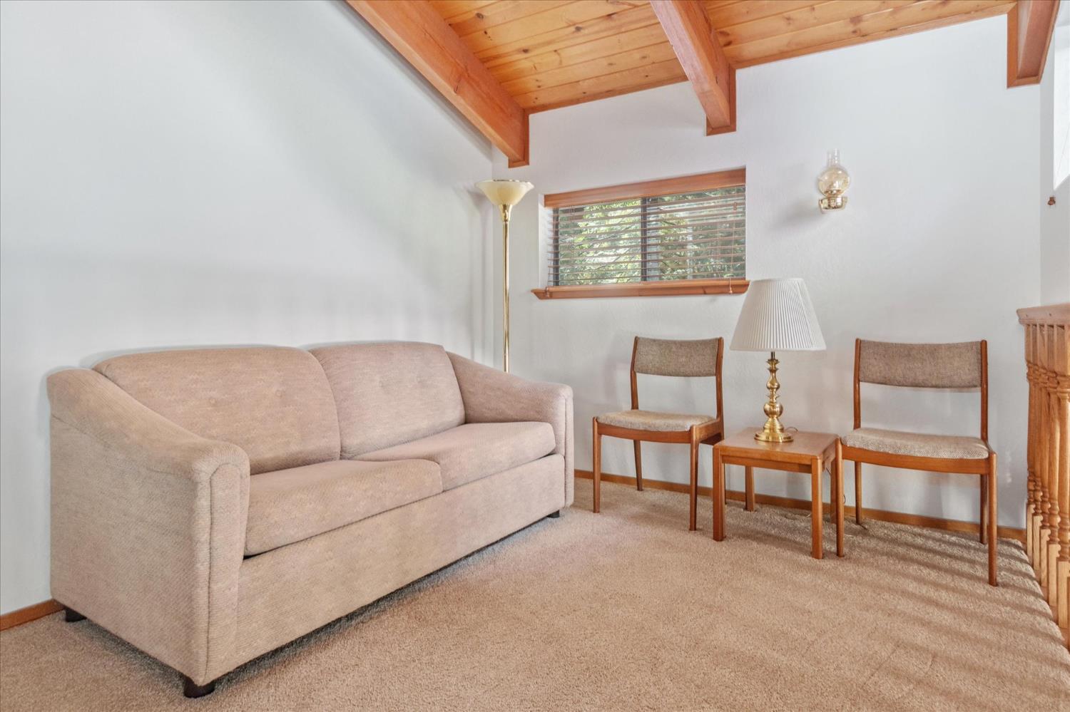 2821 Tahos Drive