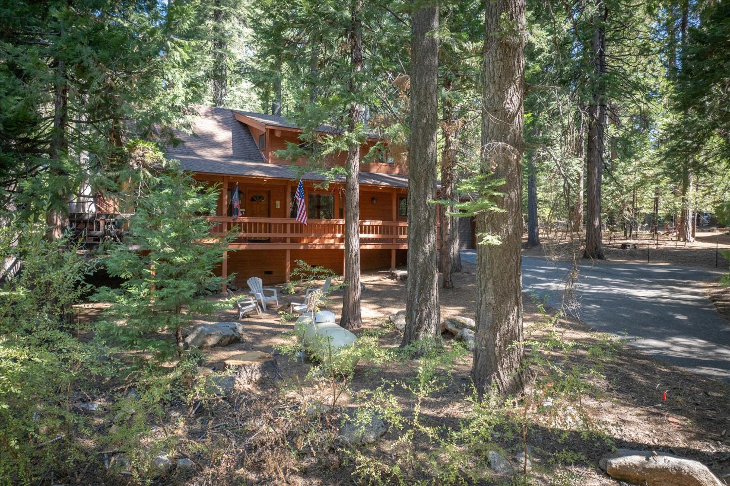2821 Tahos Drive