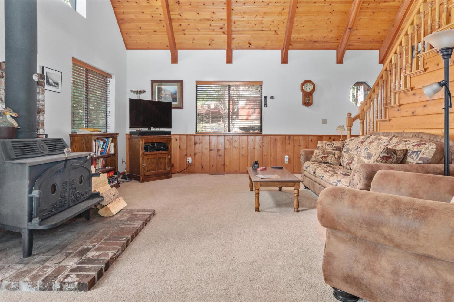 2821 Tahos Drive