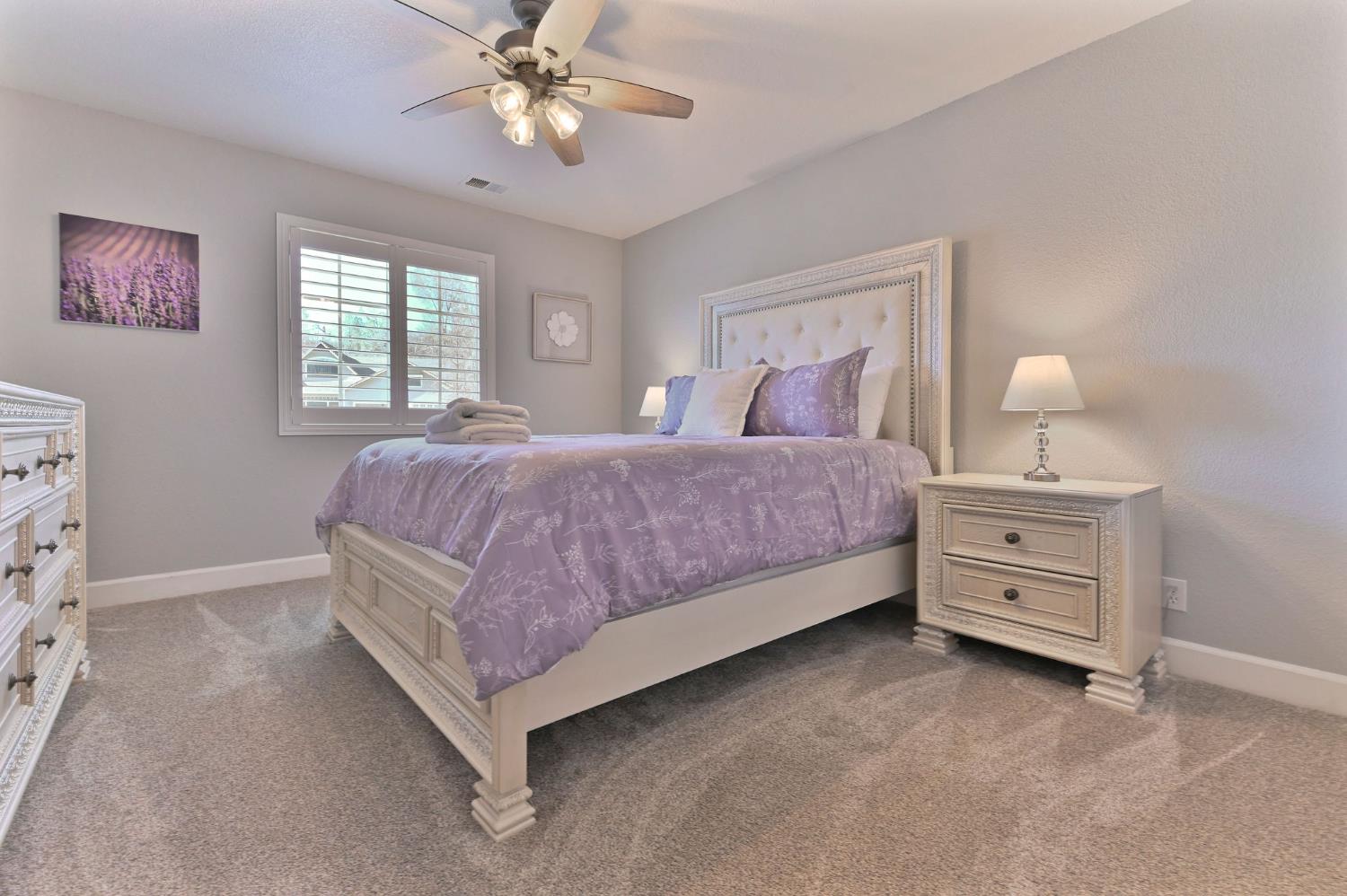 333 Oak Tree Circle