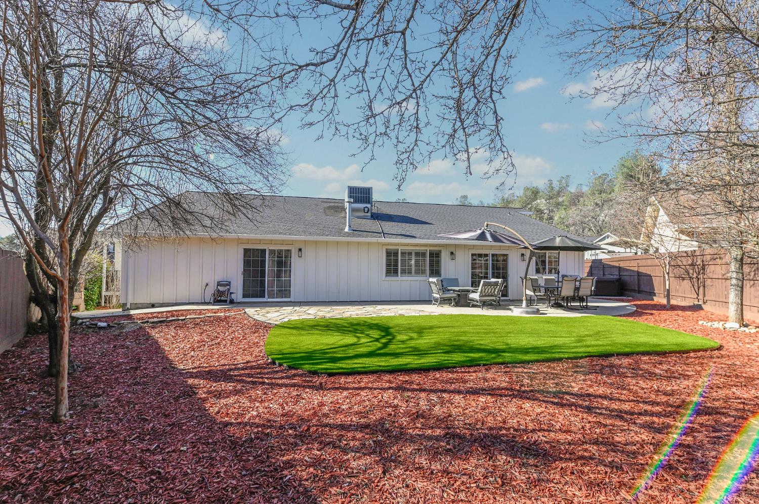 333 Oak Tree Circle