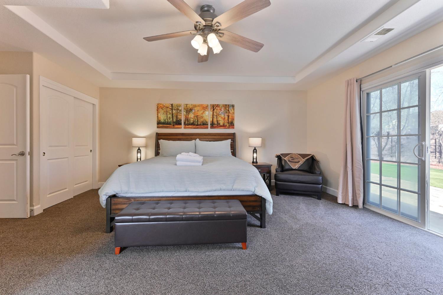 333 Oak Tree Circle