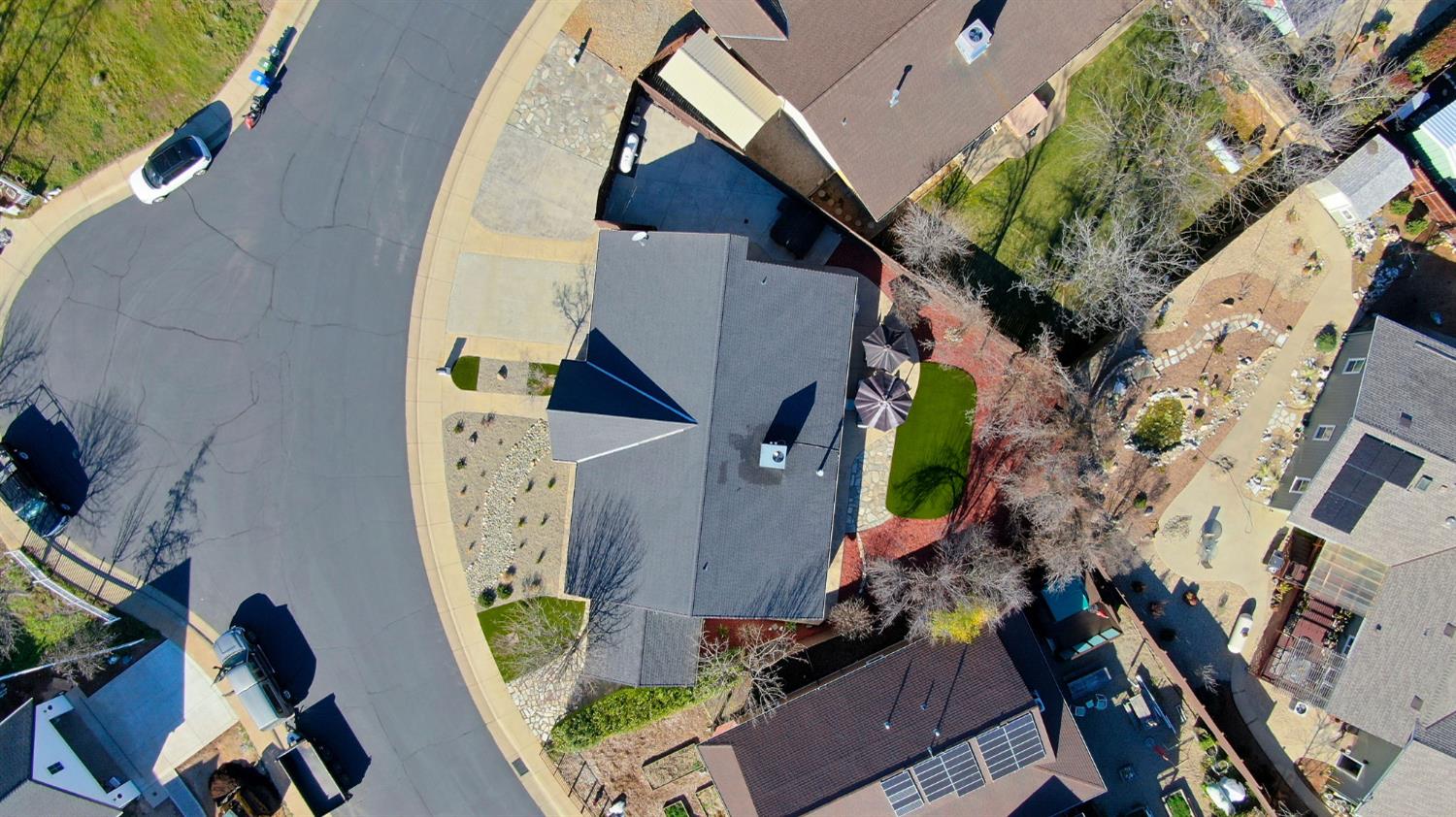 333 Oak Tree Circle