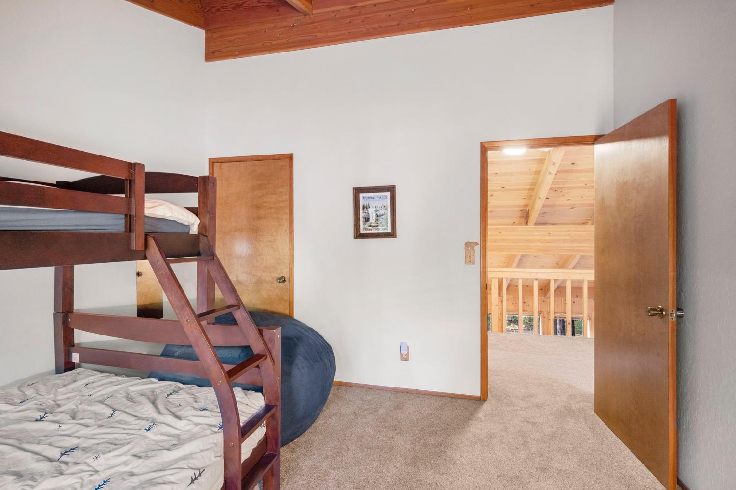 4909 Hokan Circle