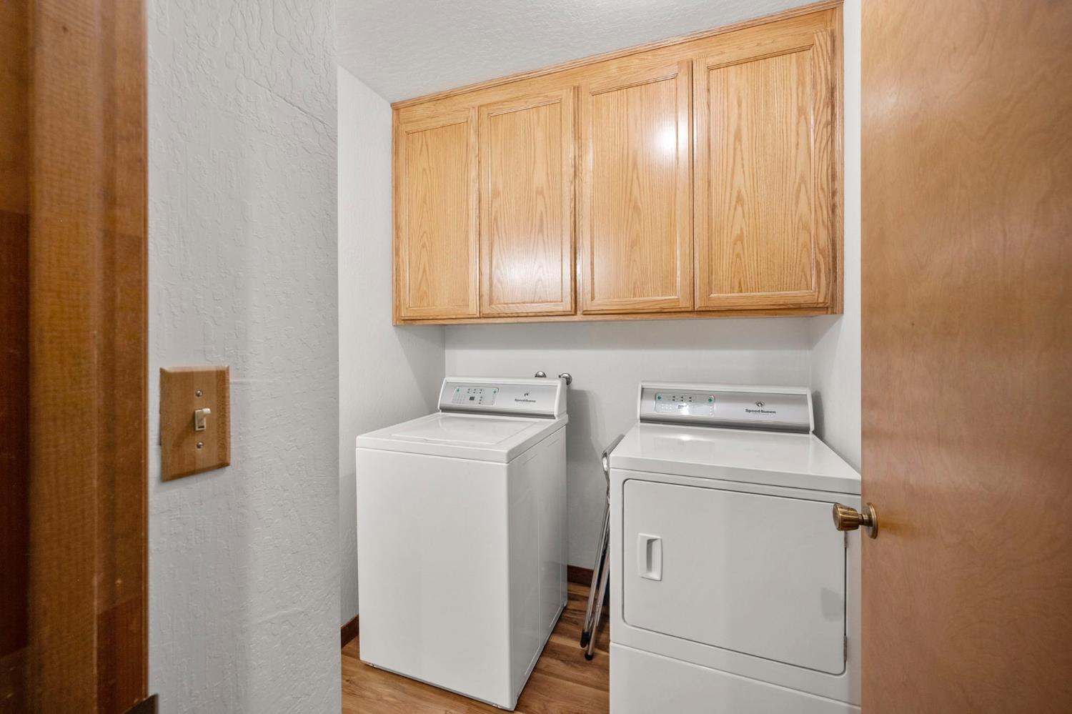 4909 Hokan Circle
