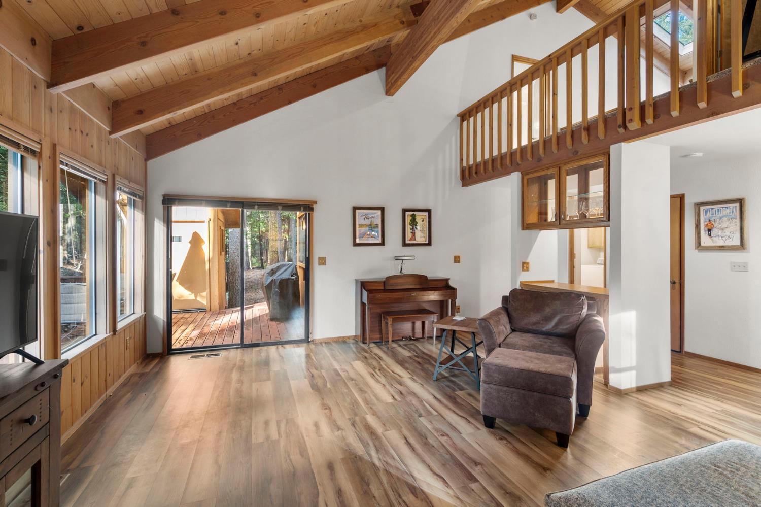4909 Hokan Circle