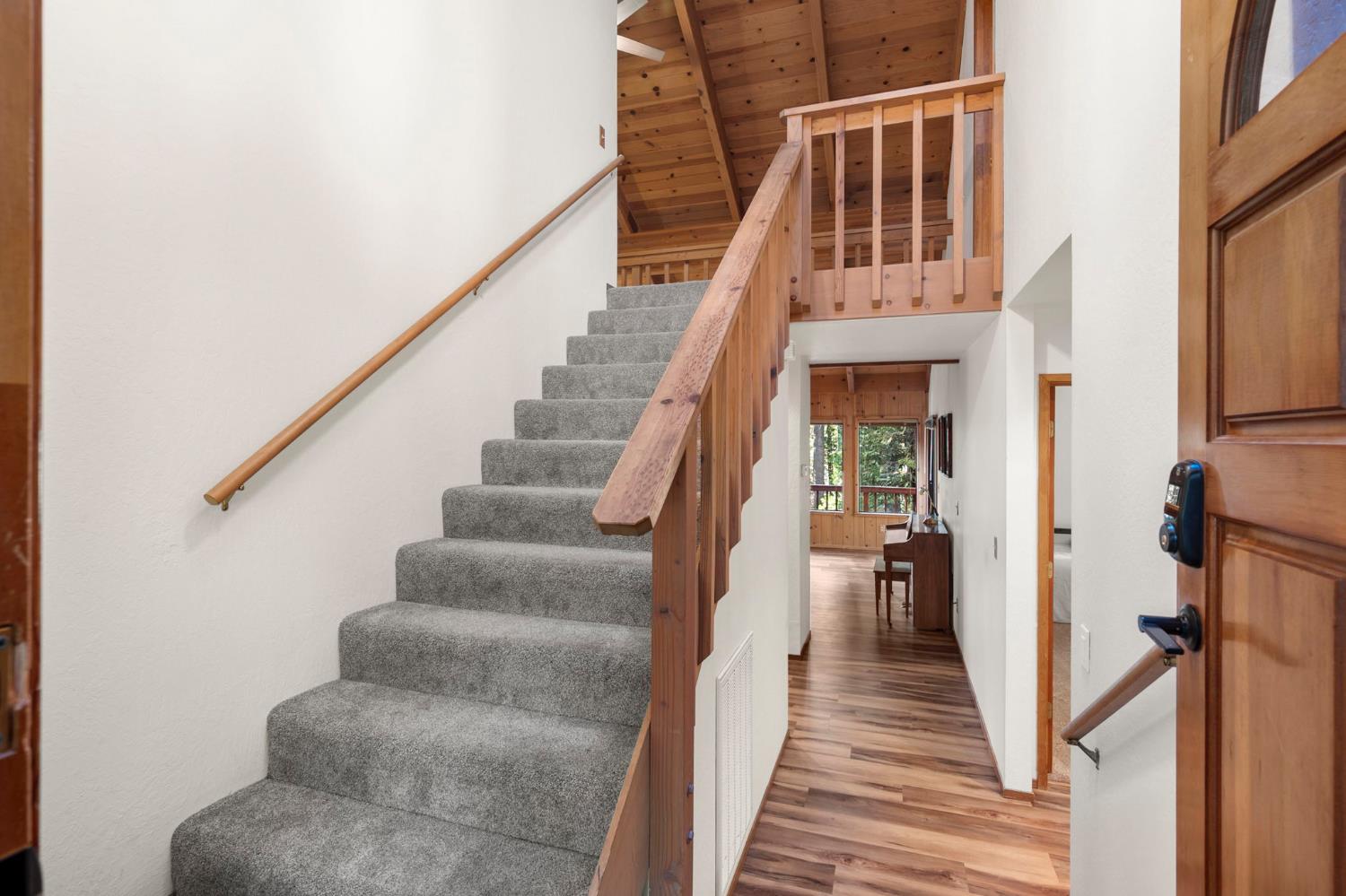 4909 Hokan Circle