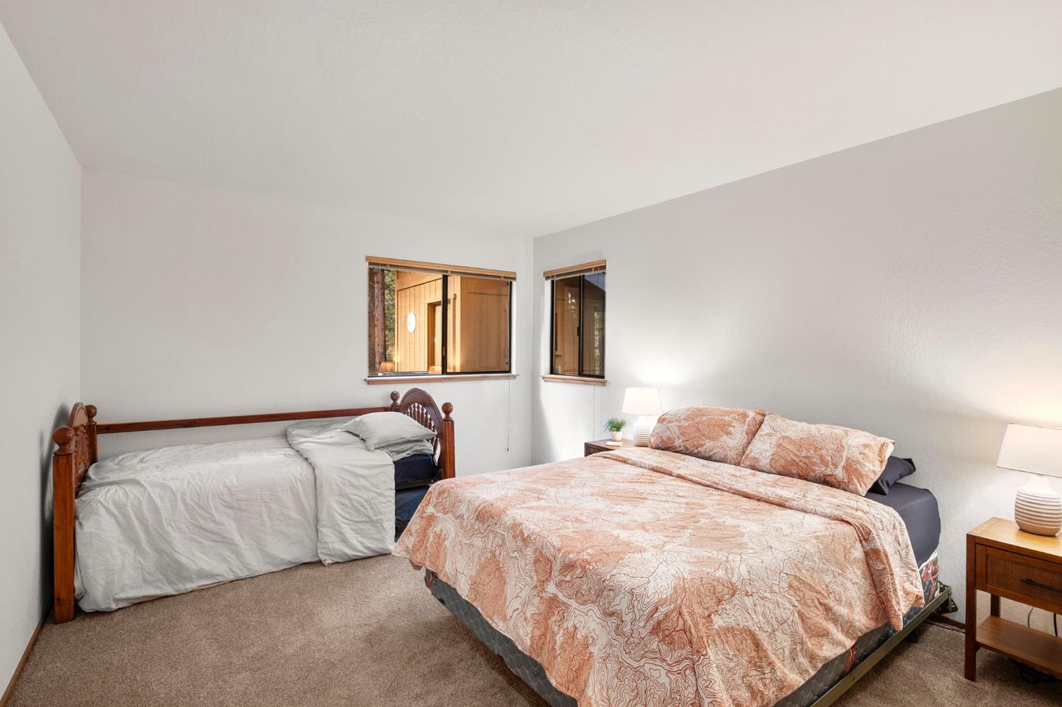 4909 Hokan Circle