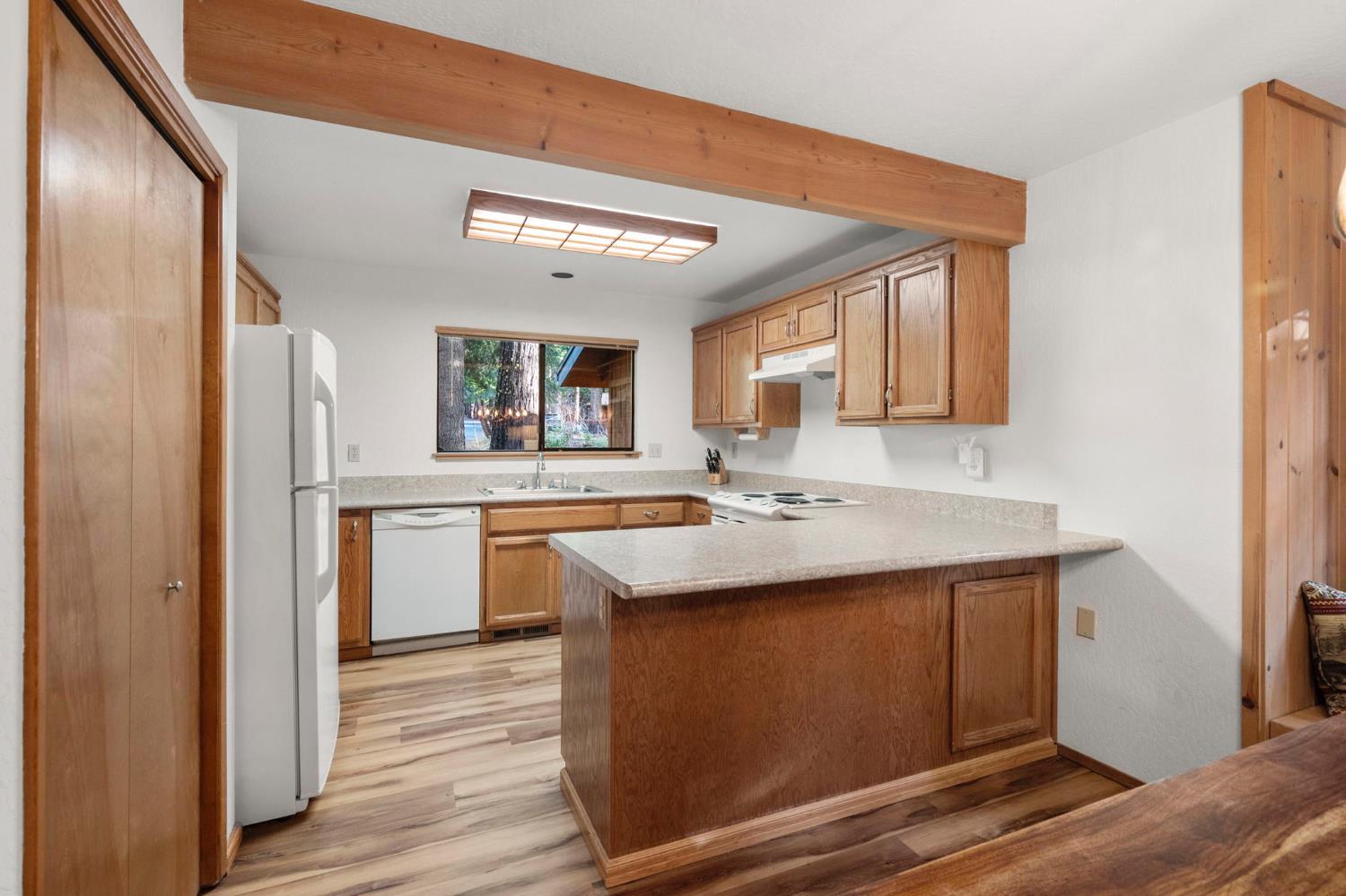 4909 Hokan Circle