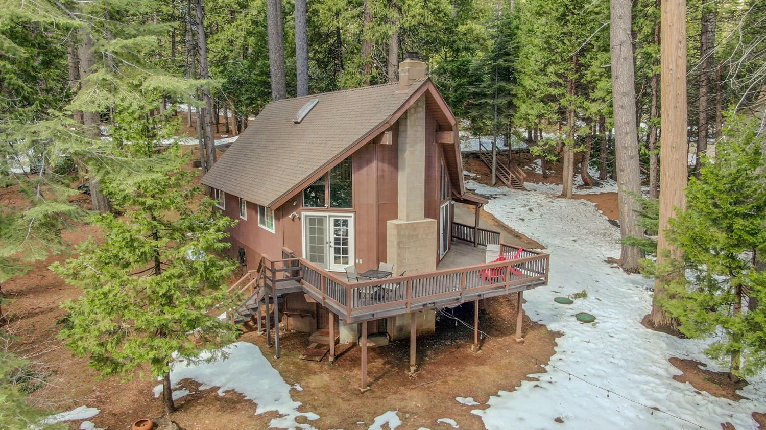 1863 S Sierra View