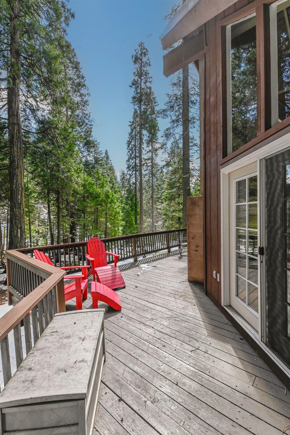1863 S Sierra View