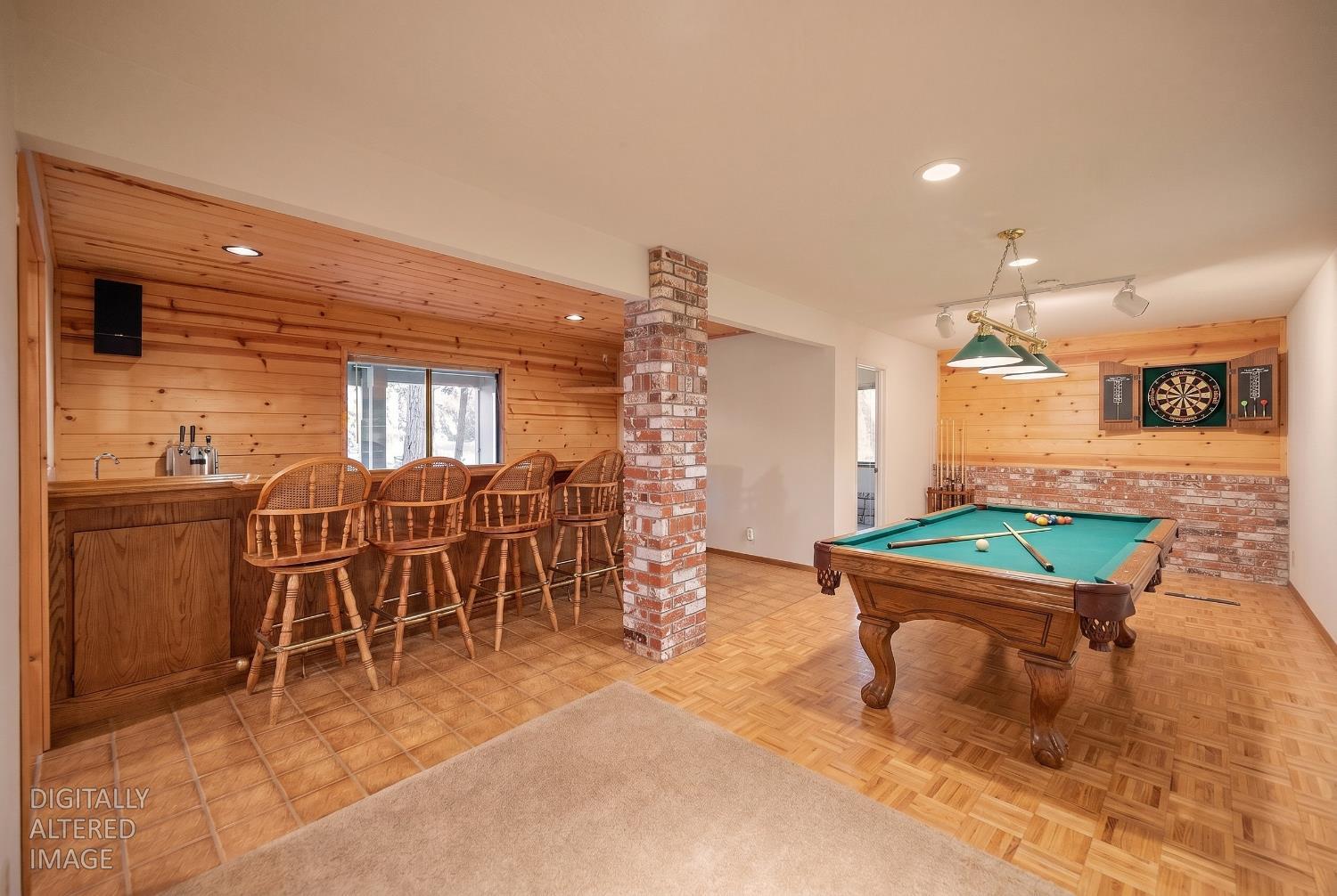 2602 Linnet Lane