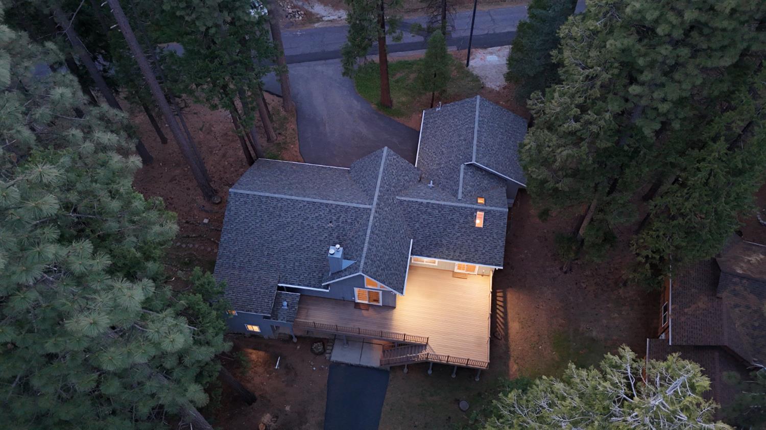 2602 Linnet Lane
