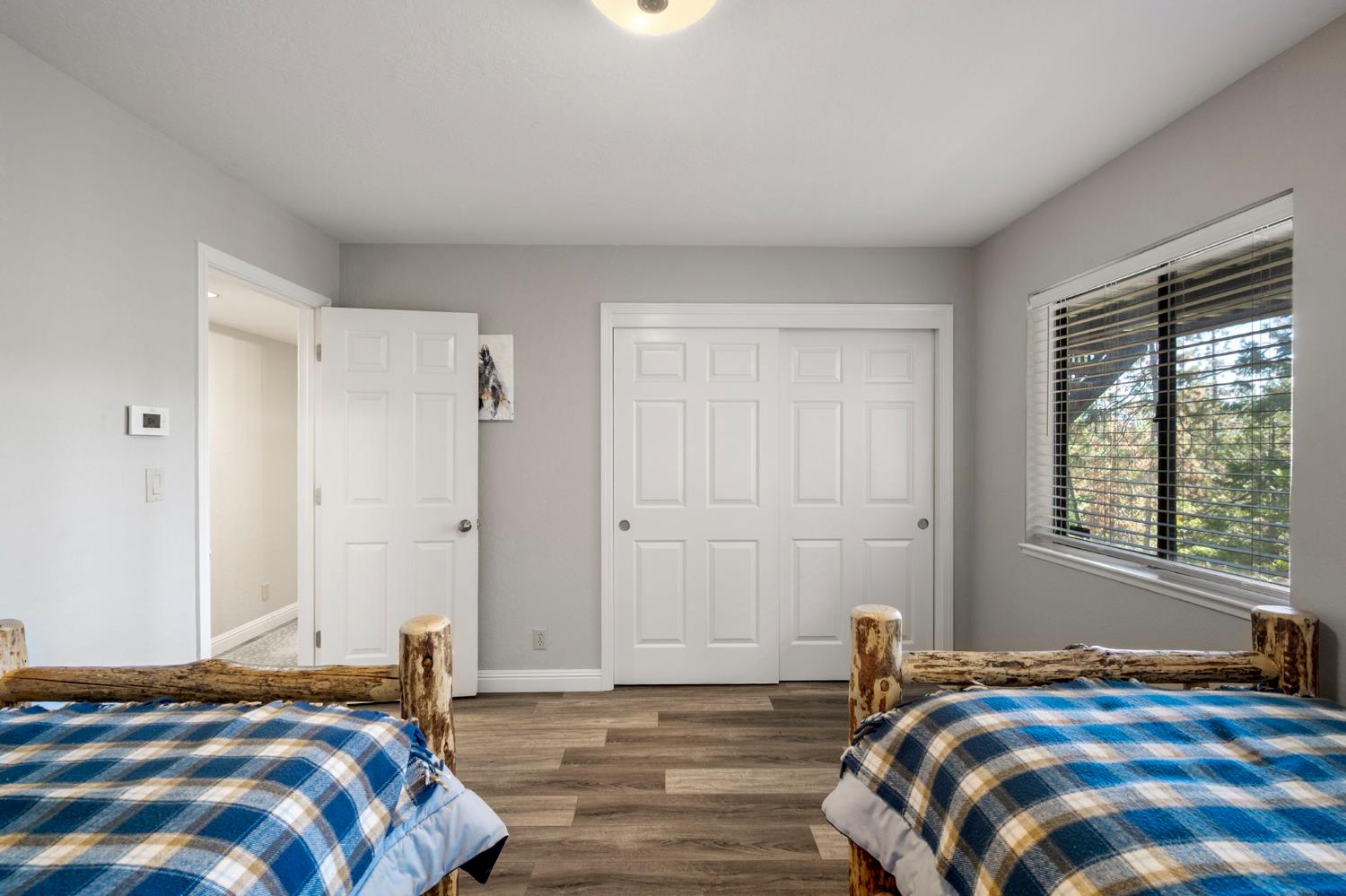 923 Bear Run Way