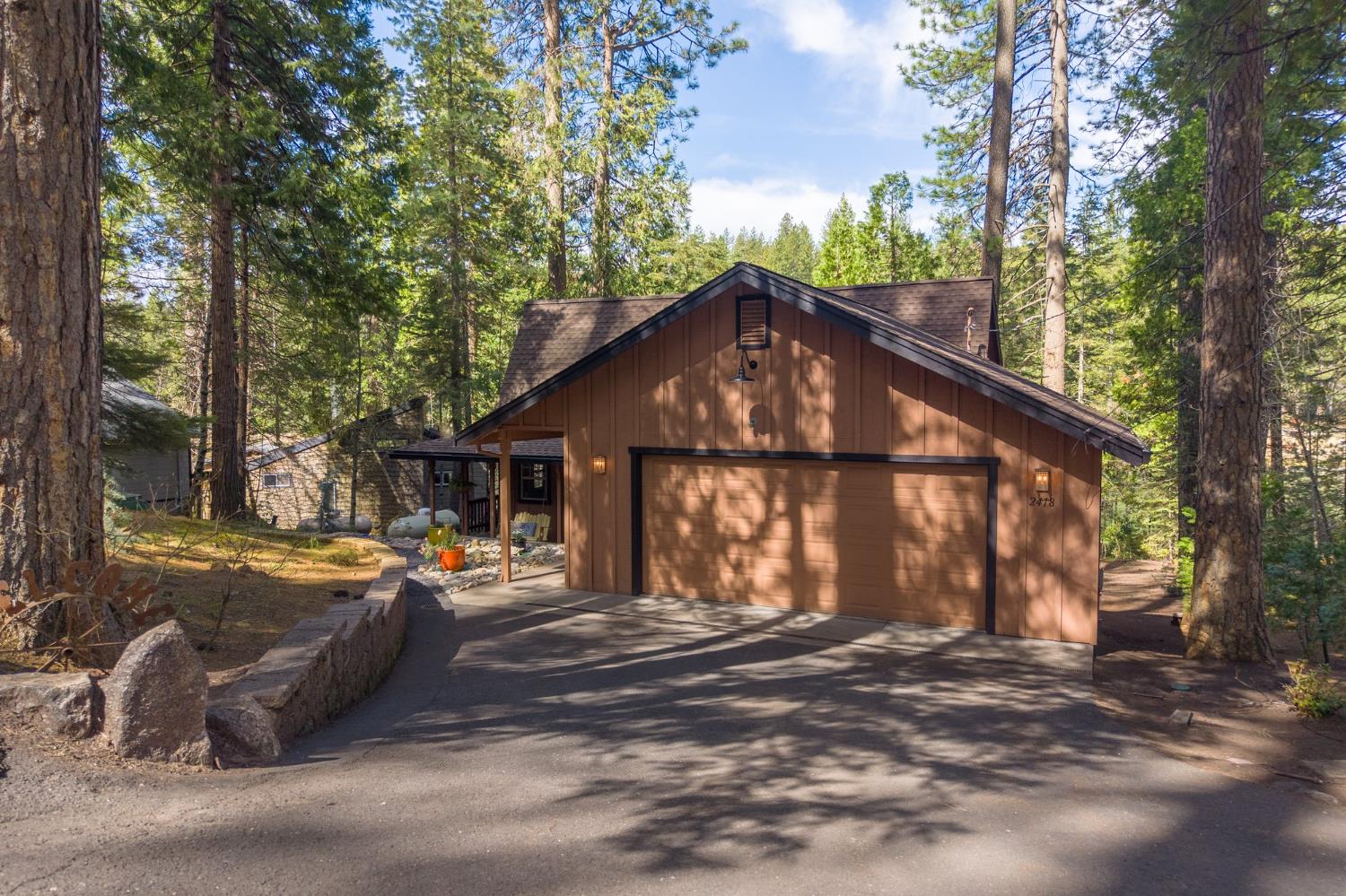 2418 Meadow Drive