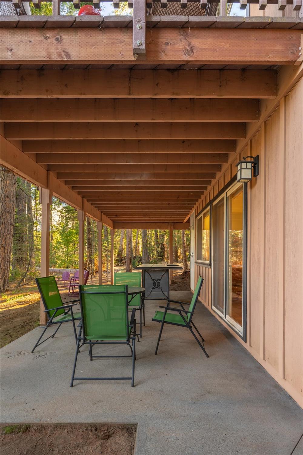 2418 Meadow Drive