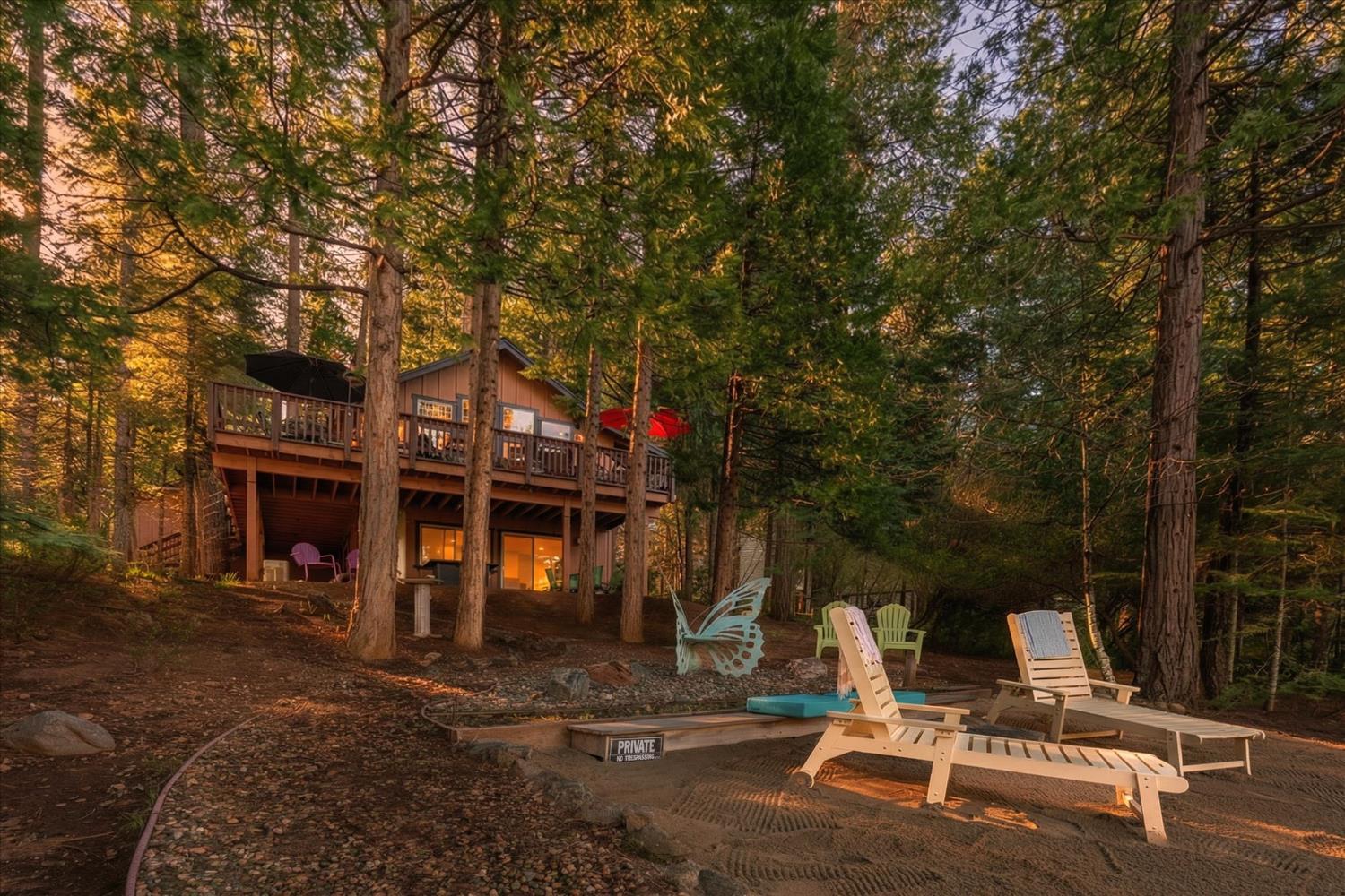 2418 Meadow Drive