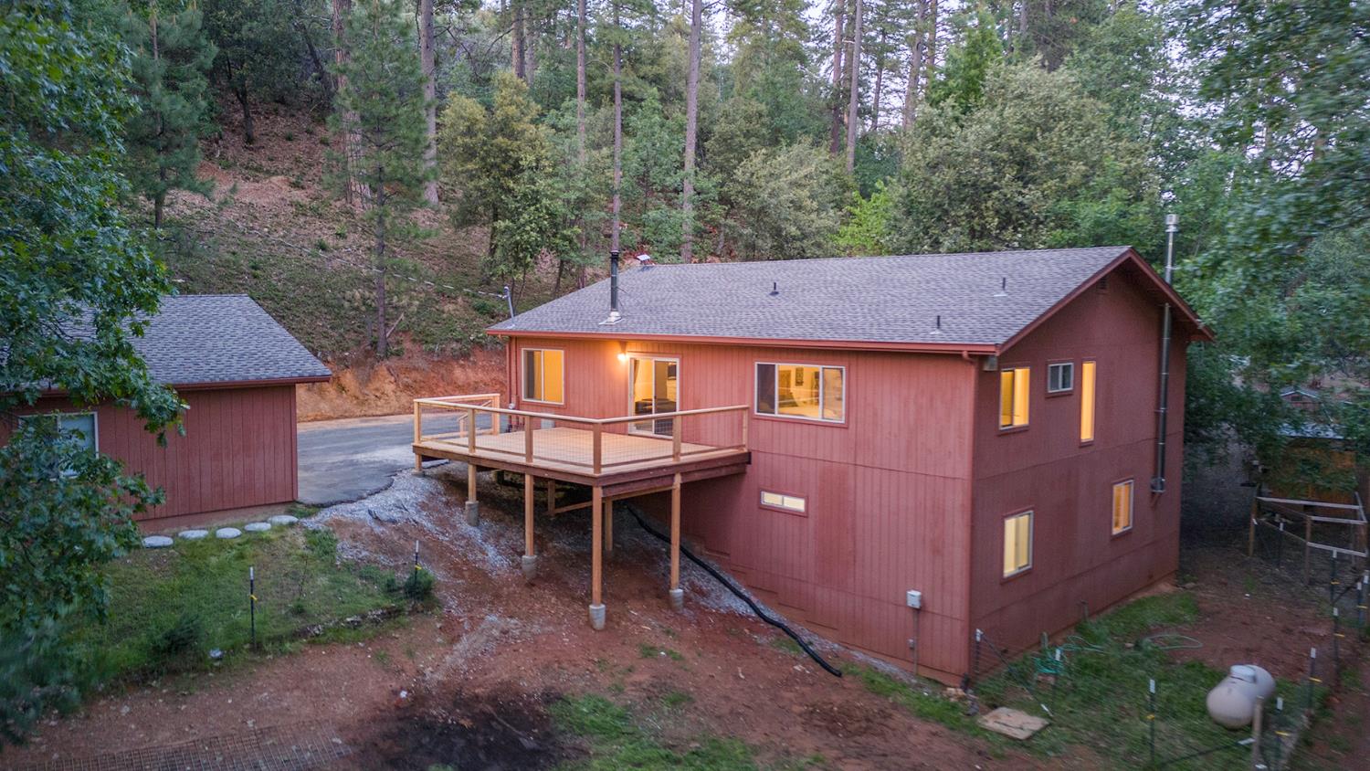3061 E Highway 4