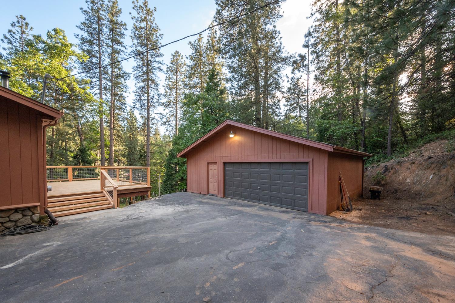 3061 E Highway 4