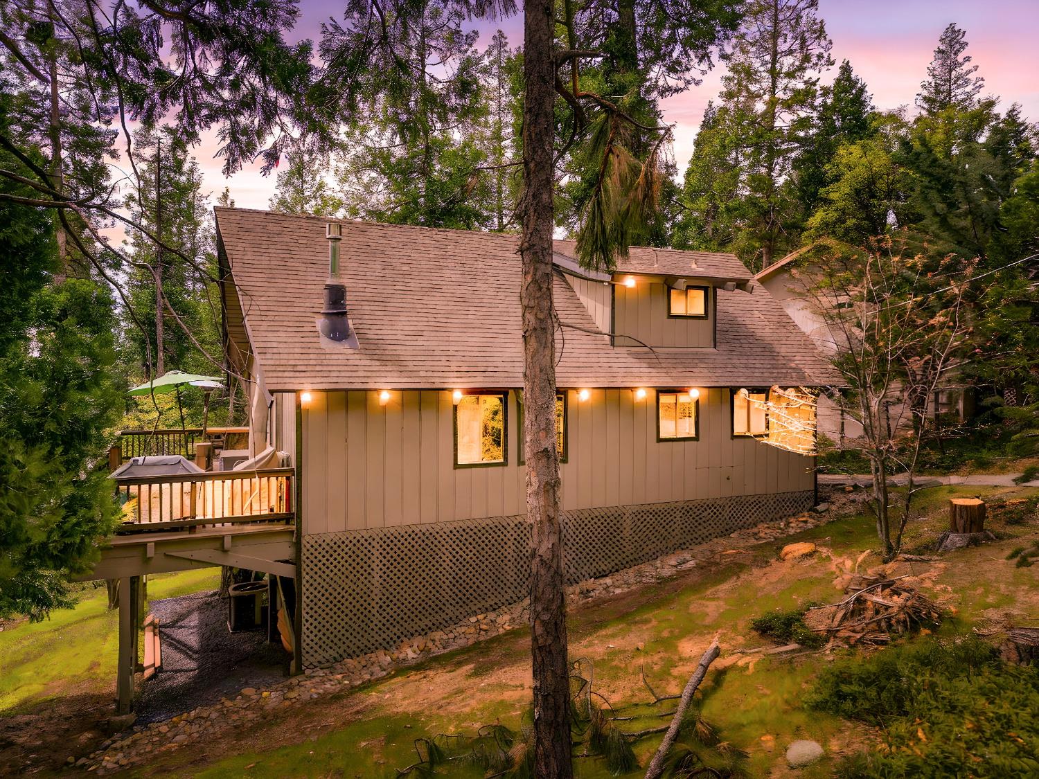 2271 Mustang Road