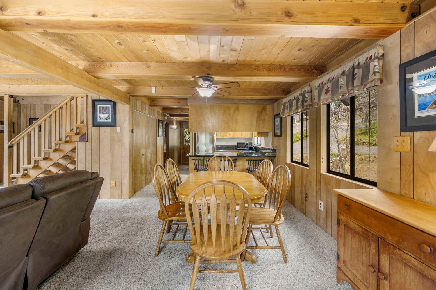 2271 Mustang Road