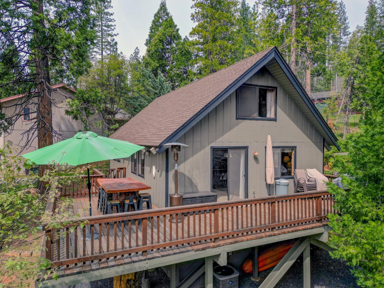 2271 Mustang Road