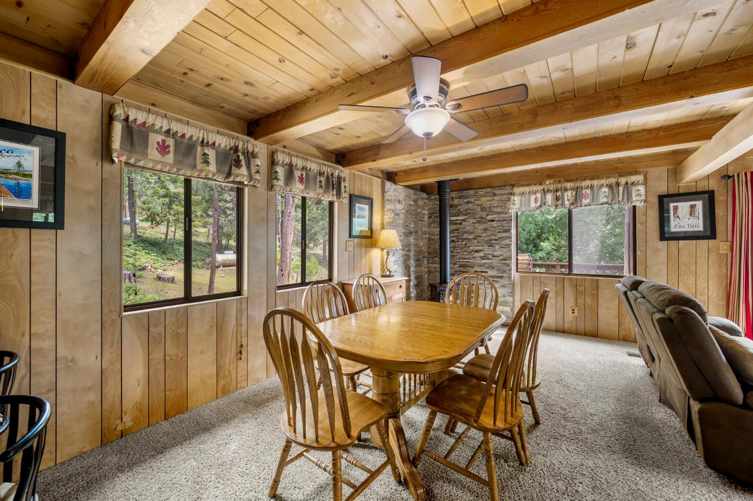 2271 Mustang Road