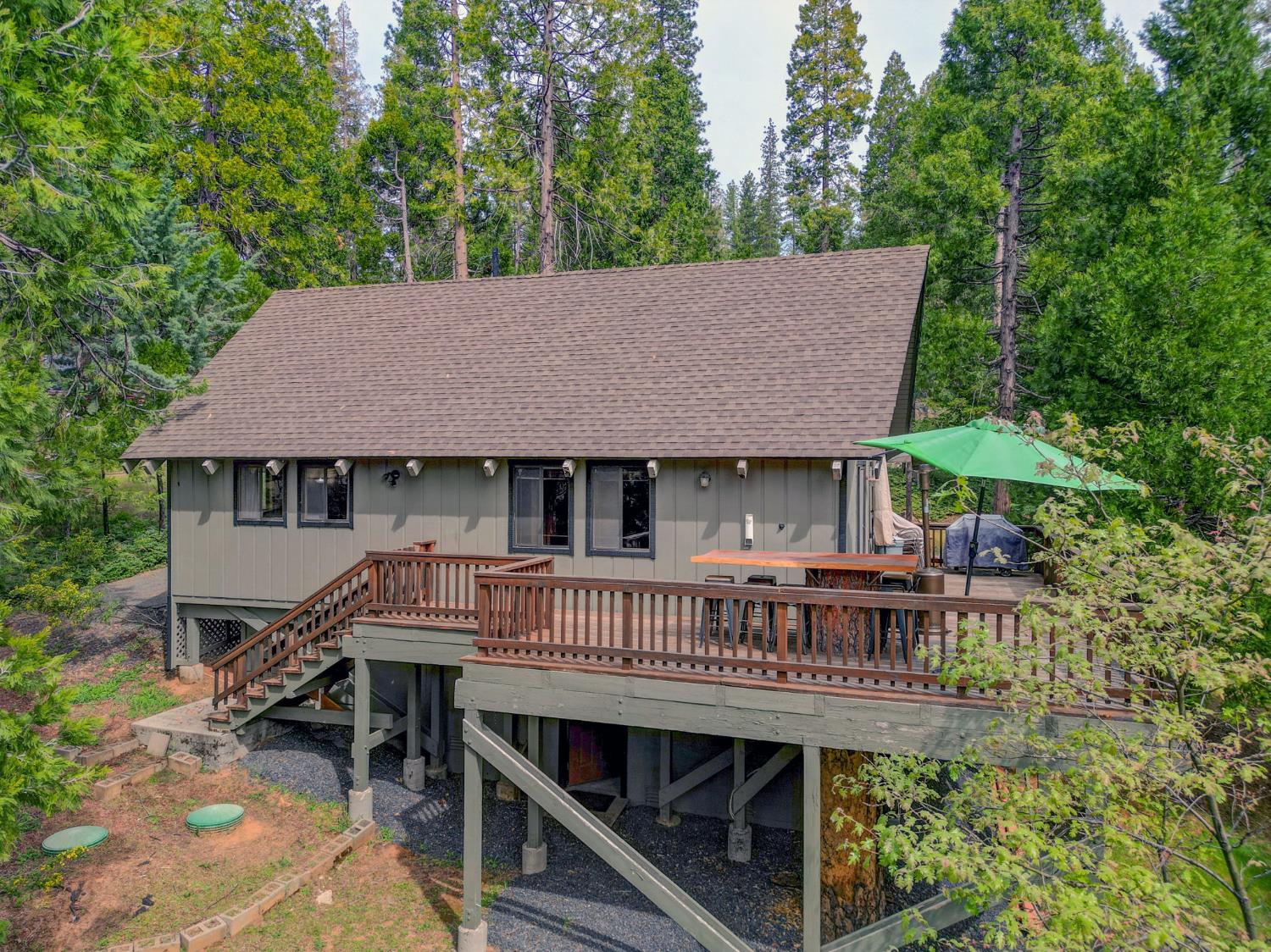 2271 Mustang Road