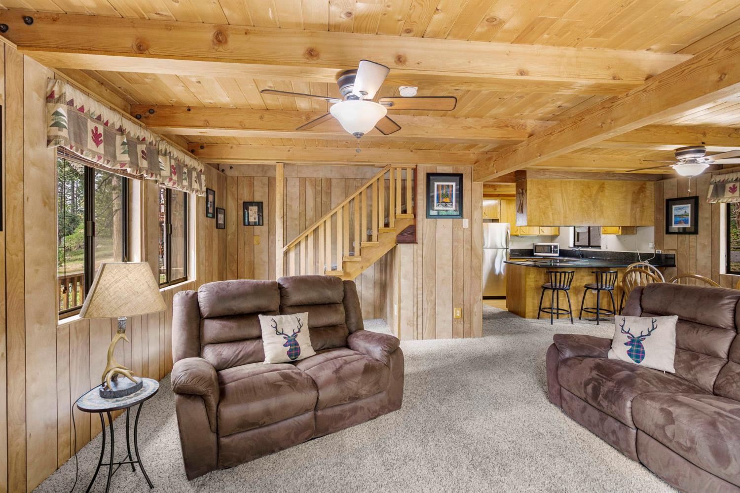 2271 Mustang Road