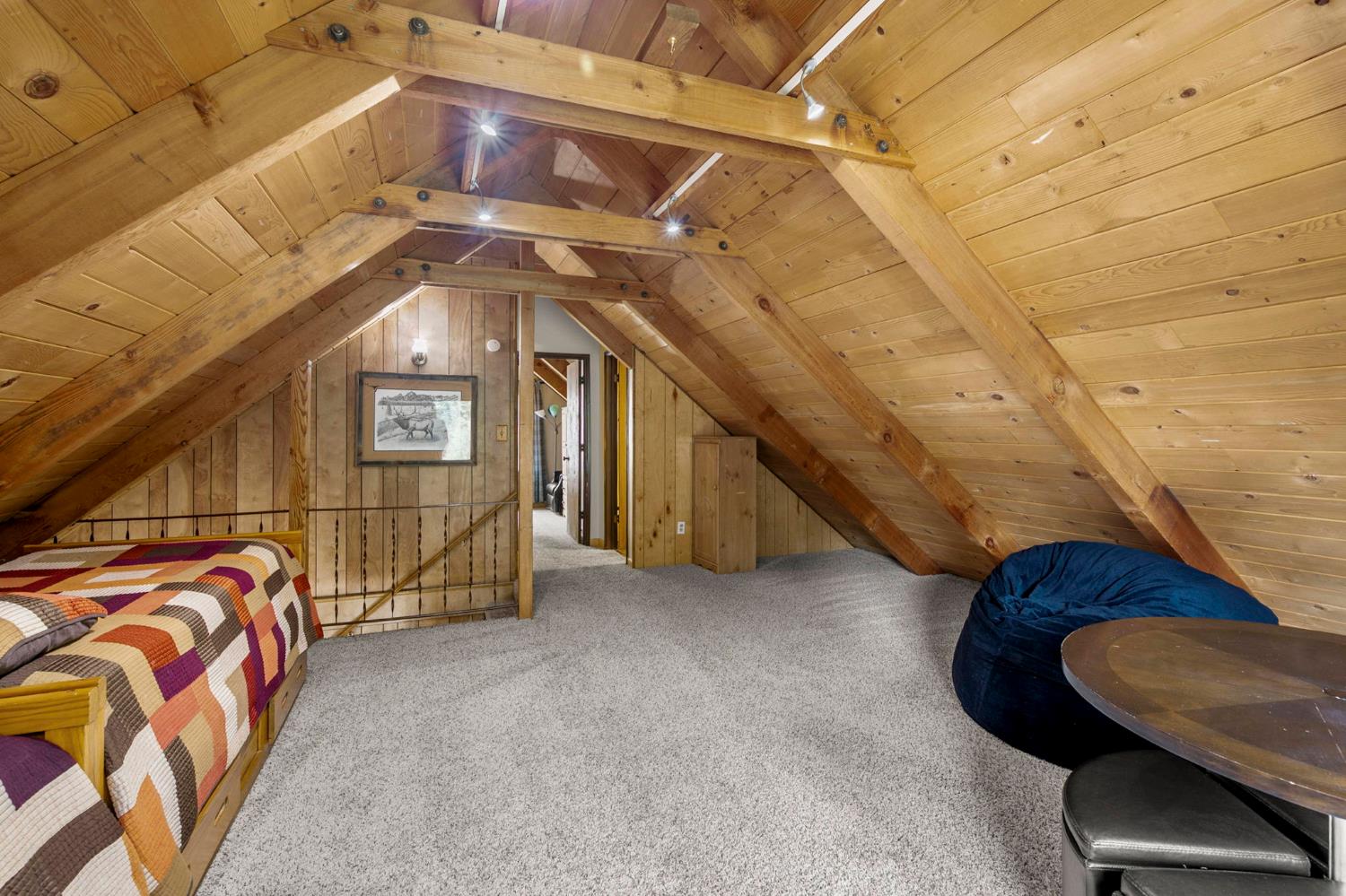 2271 Mustang Road