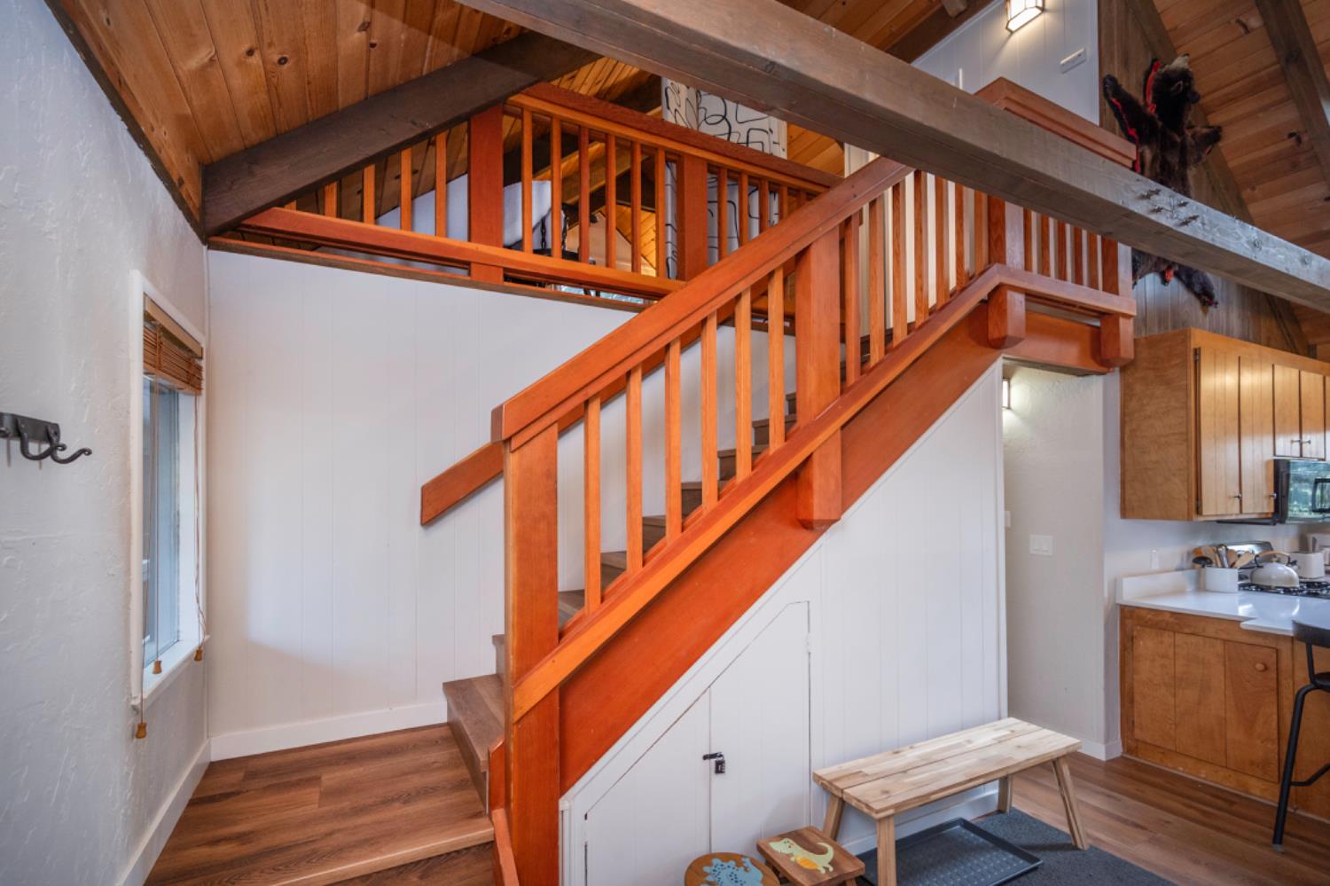 2041 Baywood View