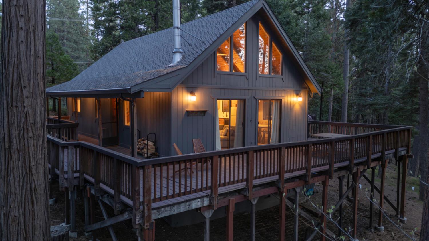 2041 Baywood View
