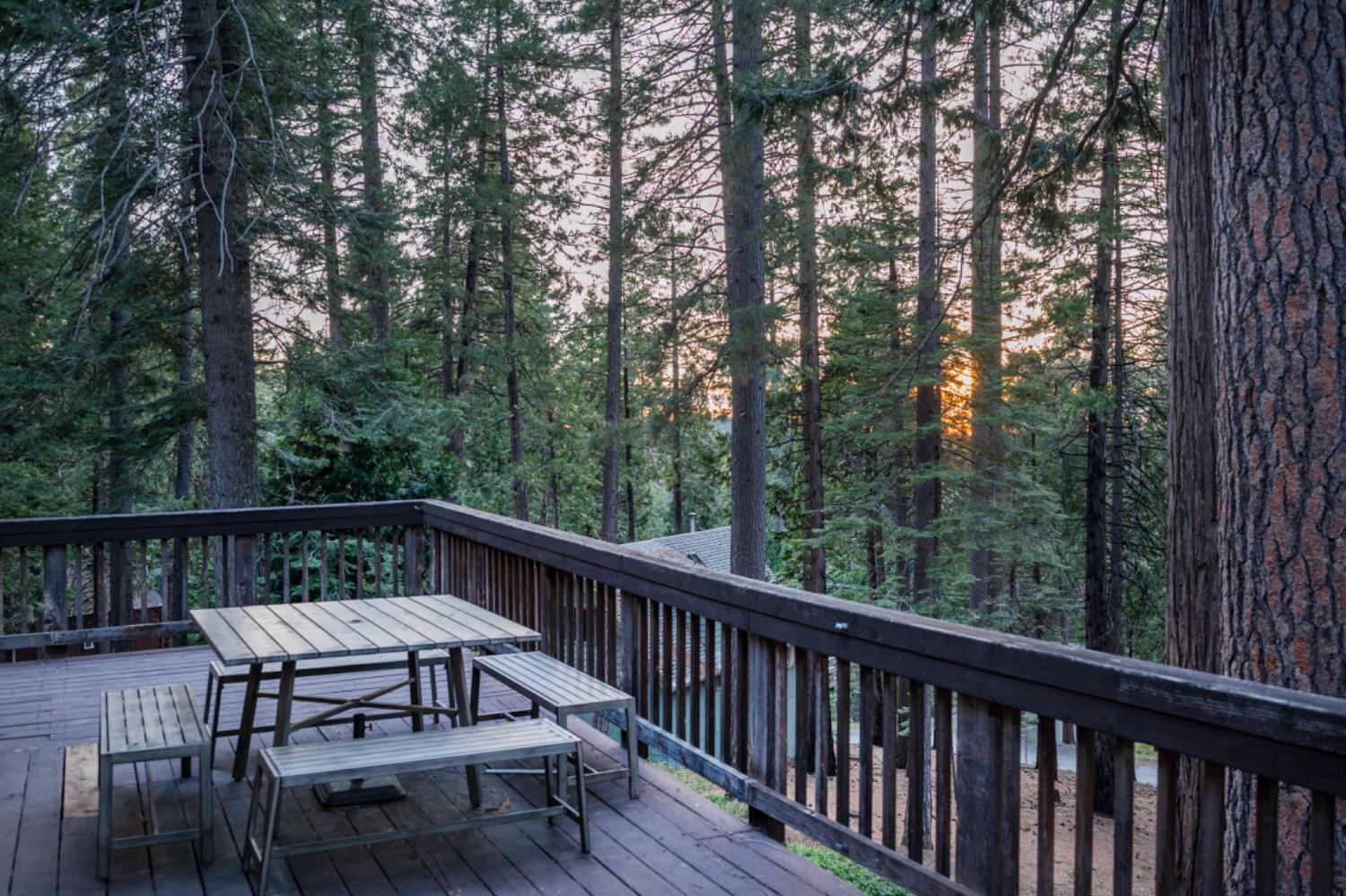 2041 Baywood View