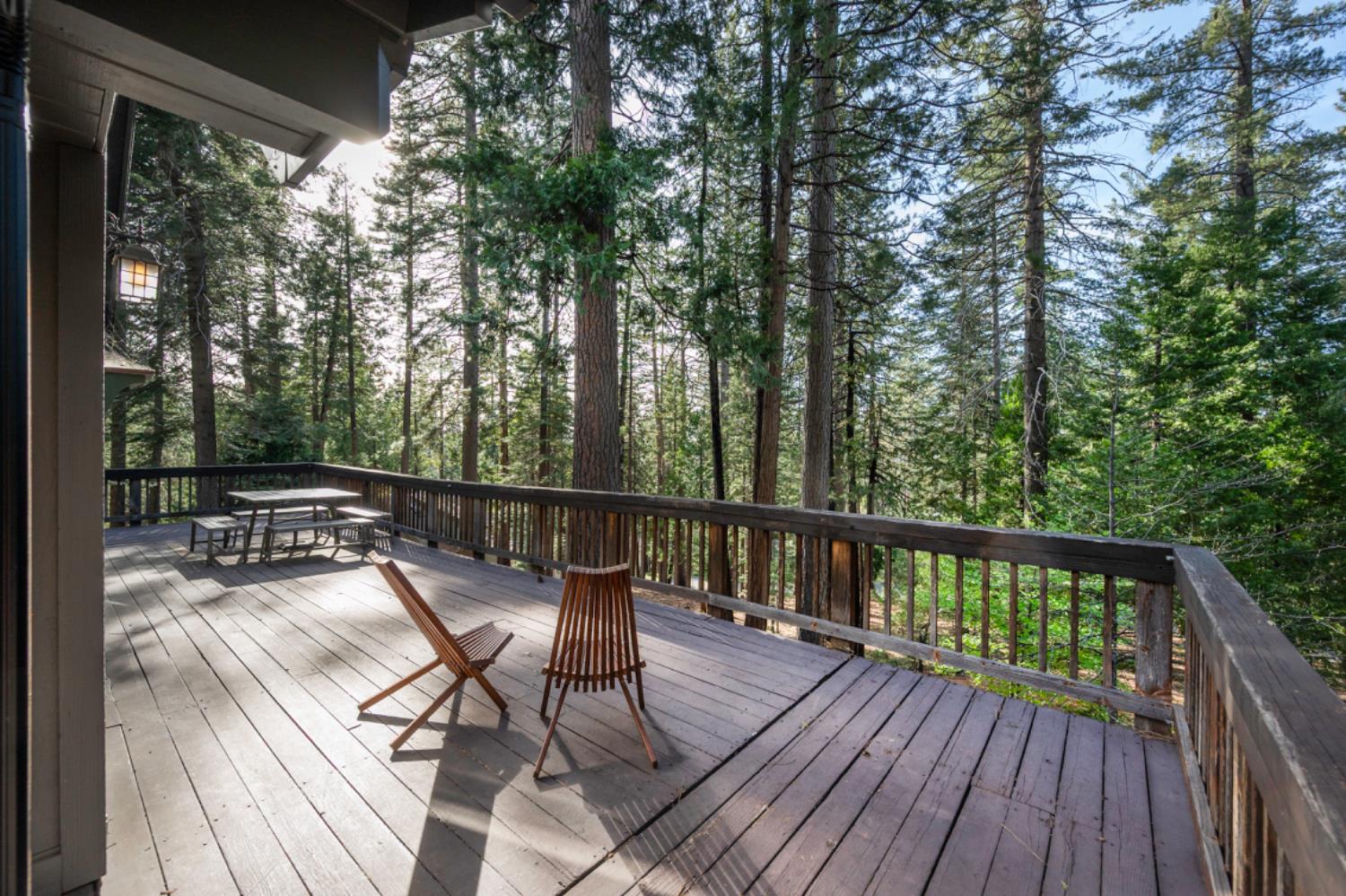 2041 Baywood View