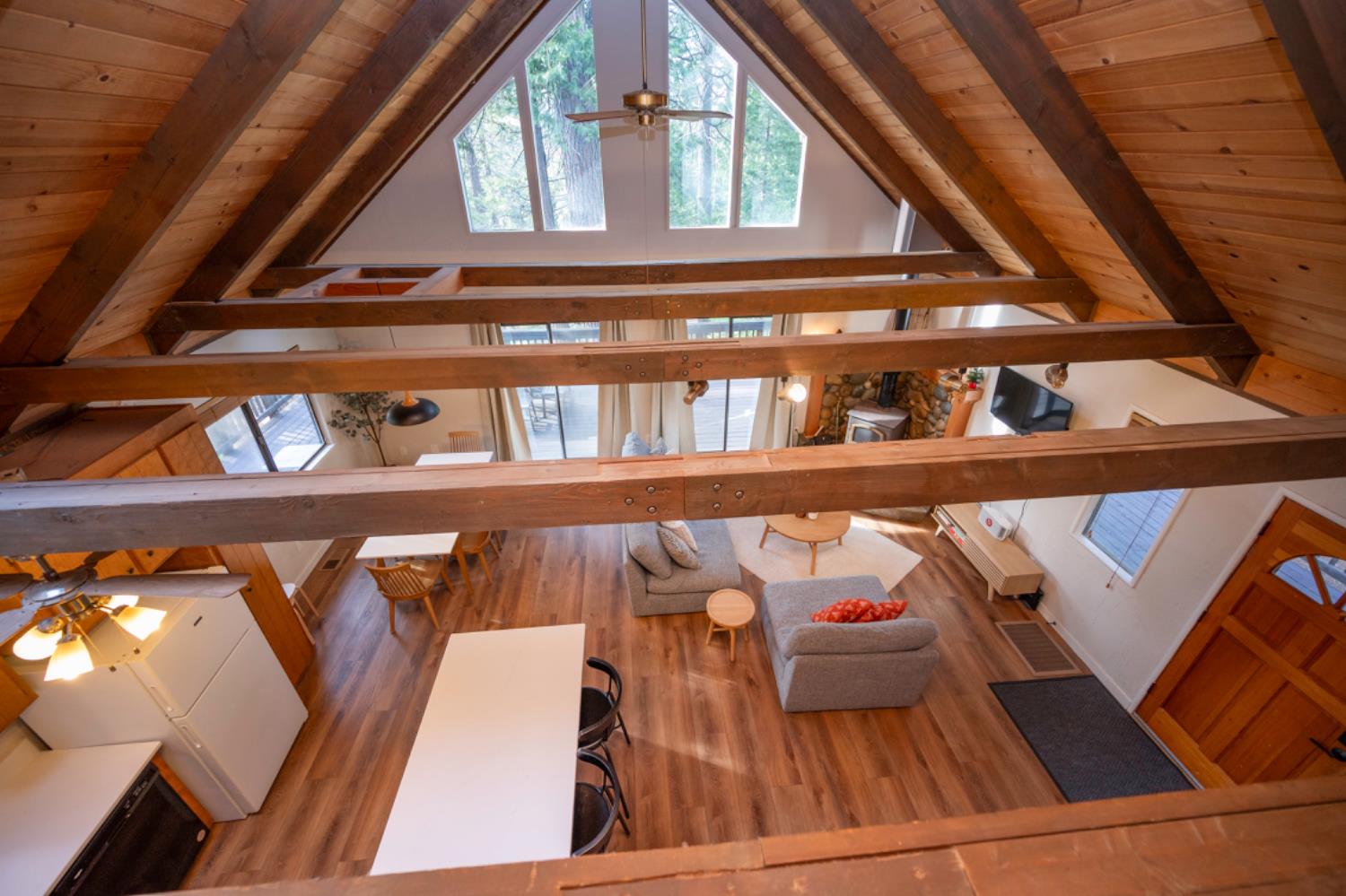 2041 Baywood View