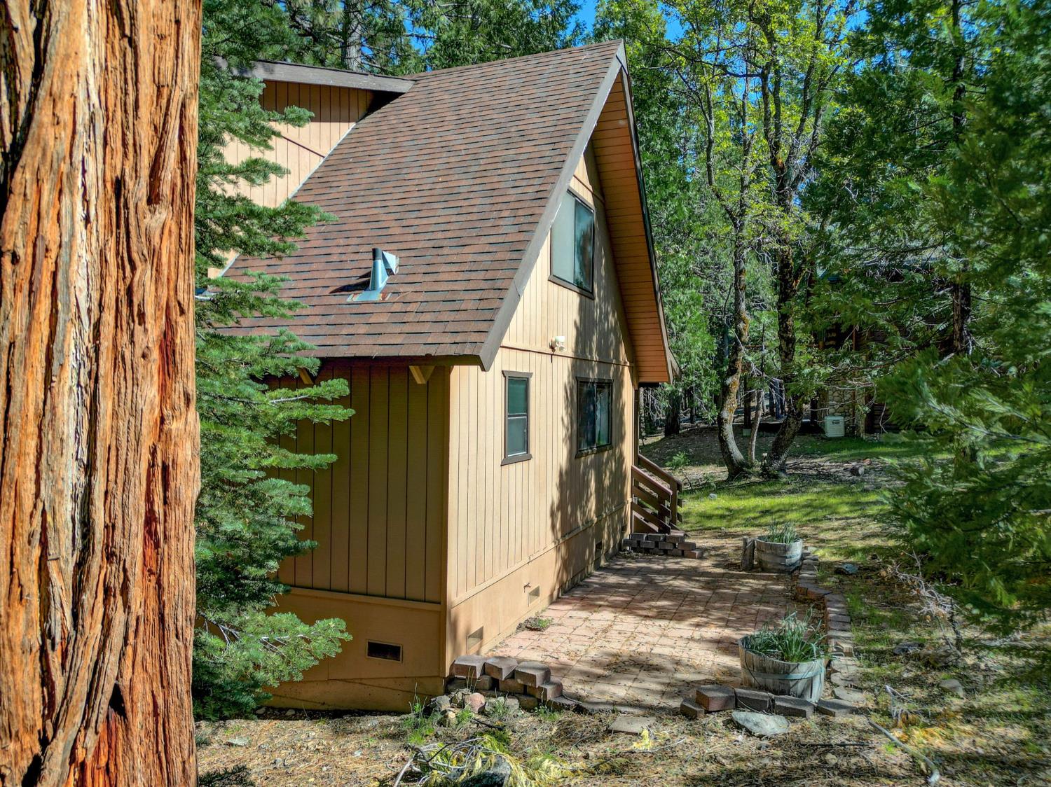 2247 Dardanelle Vista