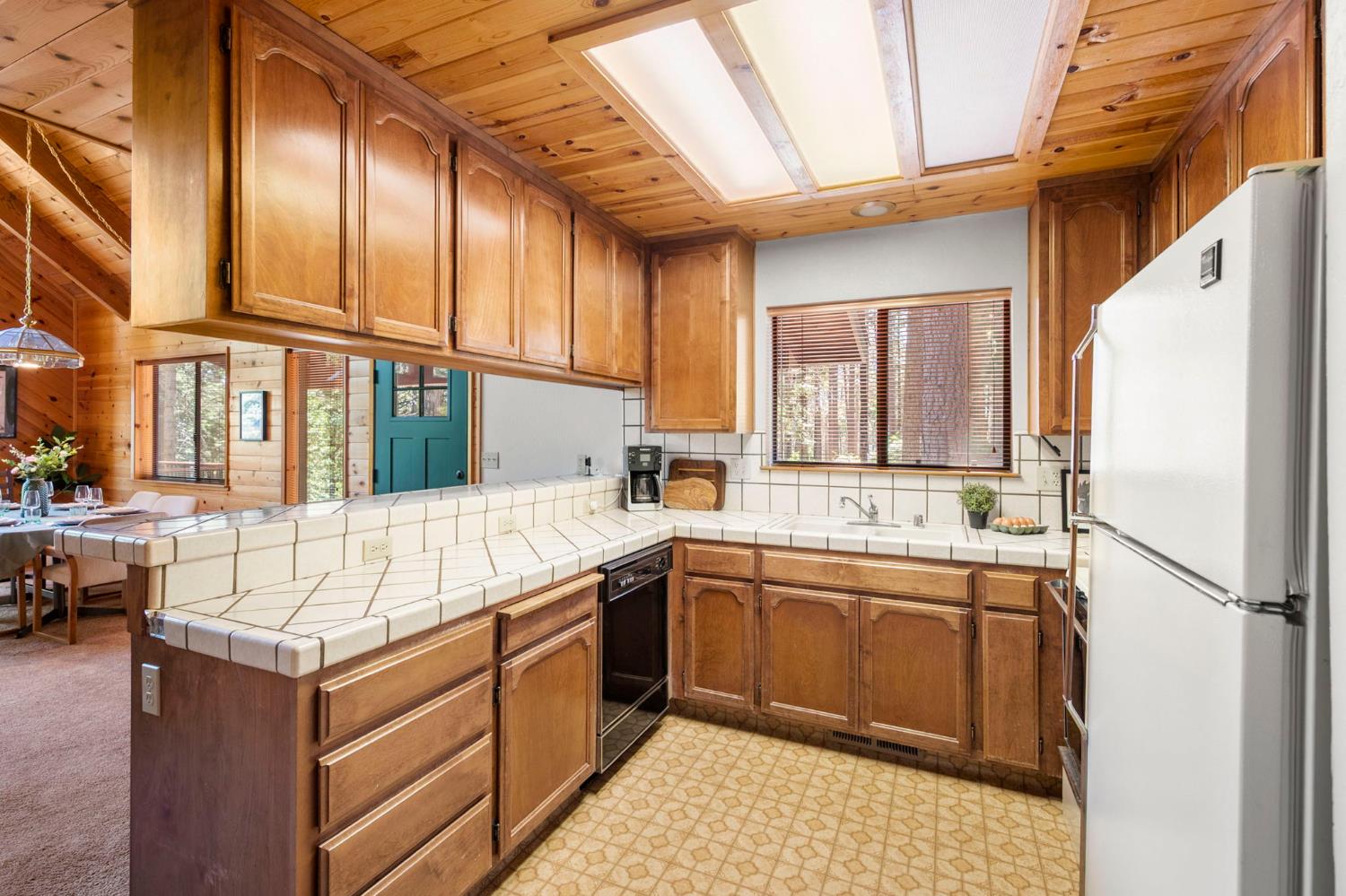2167 Dardanelle Vista