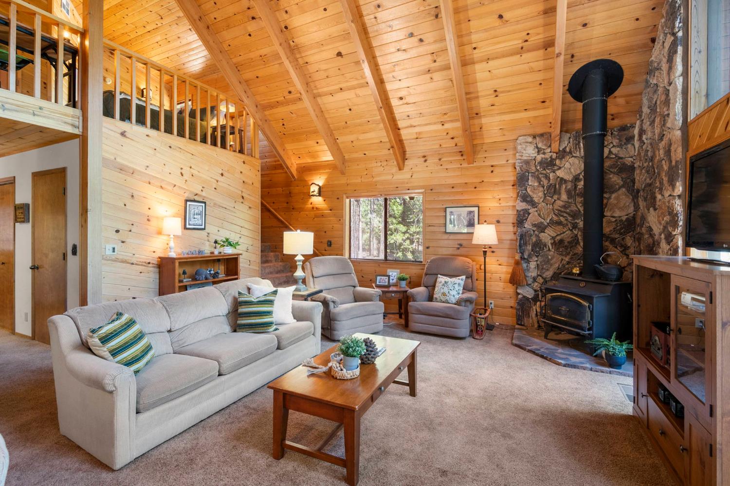 2167 Dardanelle Vista