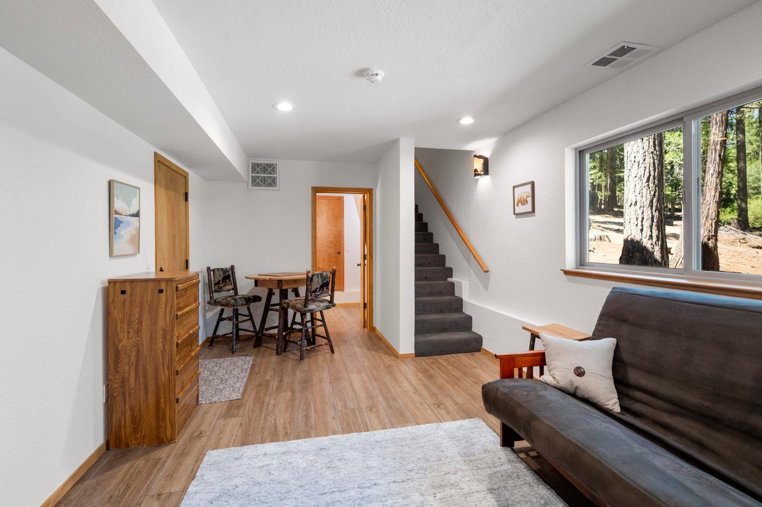 2167 Dardanelle Vista
