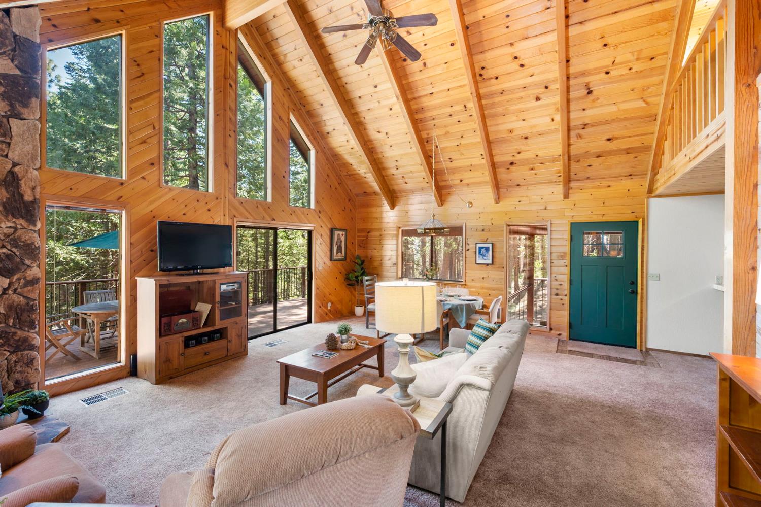 2167 Dardanelle Vista