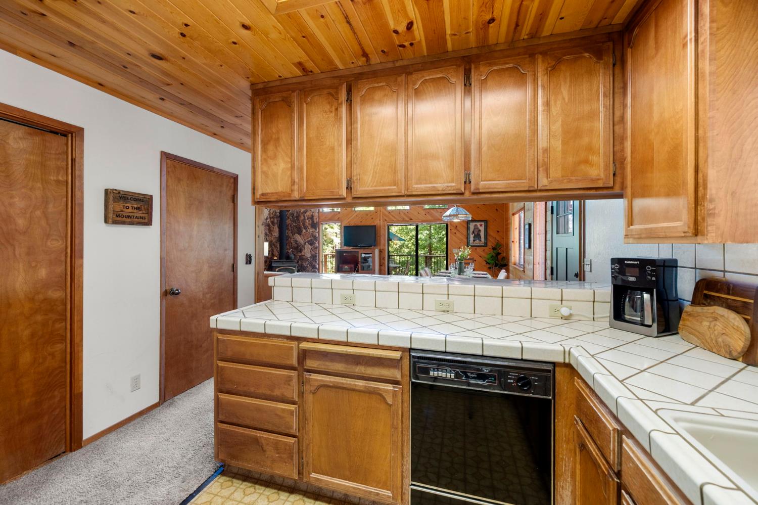 2167 Dardanelle Vista